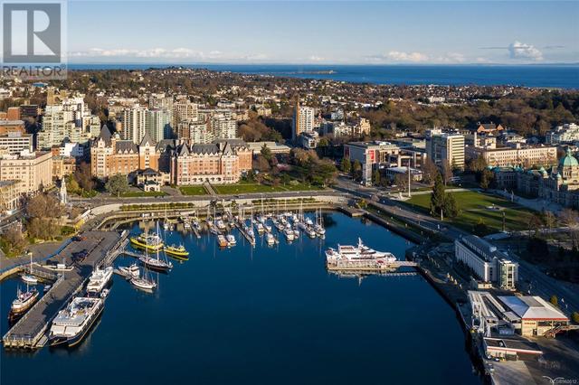 402 - 708 Burdett Ave, Condo with 2 bedrooms, 2 bathrooms and 1 parking in Victoria BC | Image 25