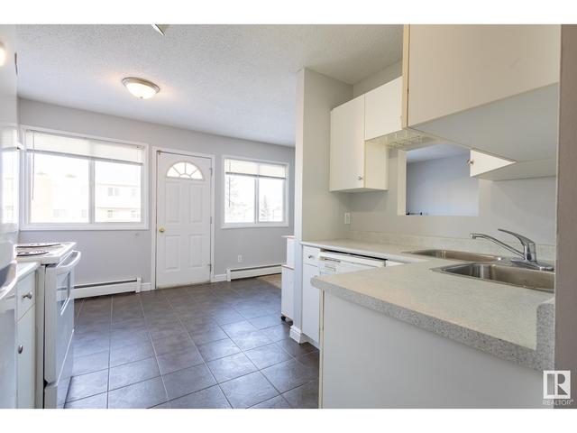 302 - 14520 52 St Nw, Condo with 3 bedrooms, 1 bathrooms and 1 parking in Edmonton AB | Image 16