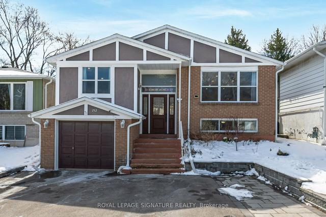 212 Currey Cres, House detached with 2 bedrooms, 3 bathrooms and 5 parking in Newmarket ON | Image 12