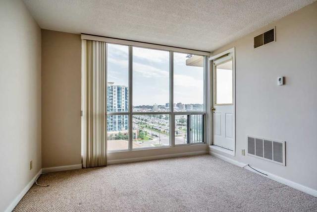 802 - 65 Ellen St, Condo with 1 bedrooms, 1 bathrooms and 1 parking in Barrie ON | Image 10