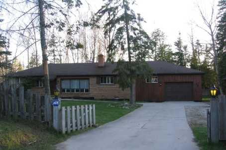 64 54th St S, House detached with 3 bedrooms, 1 bathrooms and 2 parking in Wasaga Beach ON | Image 1