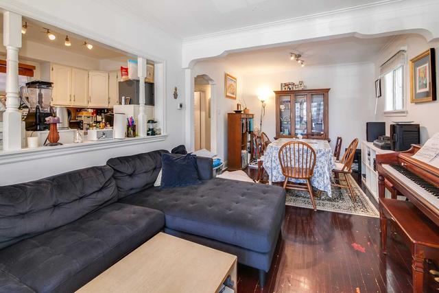 41 Strader Ave, House detached with 2 bedrooms, 2 bathrooms and 2 parking in Toronto ON | Image 6