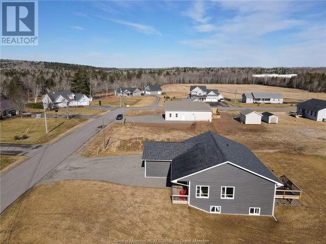 11 Riverside Dr, House detached with 5 bedrooms, 3 bathrooms and null parking in Petitcodiac NB | Image 38
