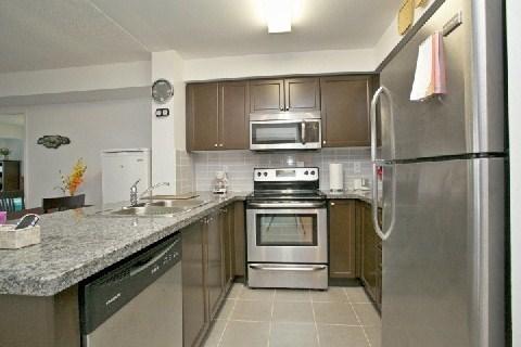2008 - 3 Michael Power Pl, Condo with 2 bedrooms, 2 bathrooms and 1 parking in Toronto ON | Image 3