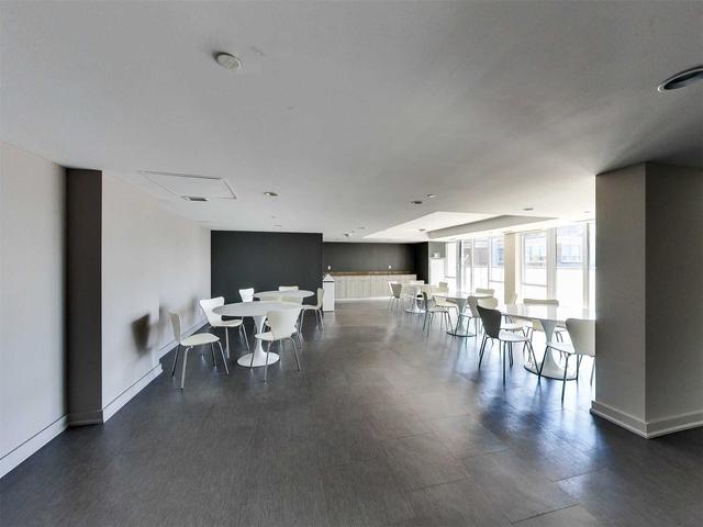 201 - 20 Joe Shuster Way, Condo with 1 bedrooms, 1 bathrooms and 0 parking in Toronto ON | Image 7