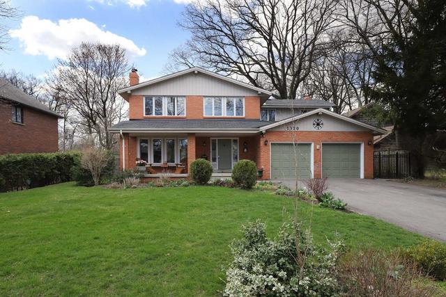 1320 Queen Victoria Ave, House detached with 4 bedrooms, 3 bathrooms and 8 parking in Mississauga ON | Image 1