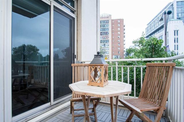 203 - 21 Grand Magazine St, Condo with 2 bedrooms, 2 bathrooms and 1 parking in Toronto ON | Image 11