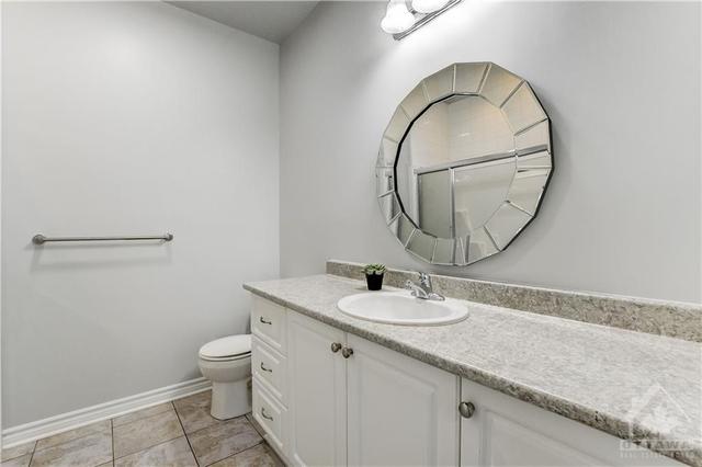 234 Bulrush Crescent, Townhouse with 2 bedrooms, 3 bathrooms and 2 parking in Ottawa ON | Image 12