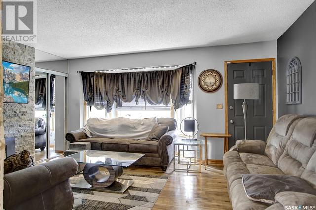 153 Halifax Street, House detached with 4 bedrooms, 2 bathrooms and null parking in Regina SK | Image 12