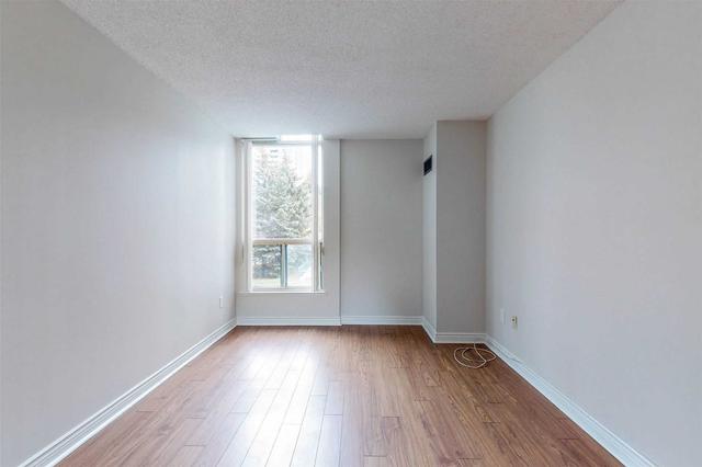 204 - 1 Clark Ave, Condo with 2 bedrooms, 2 bathrooms and 2 parking in Vaughan ON | Image 11