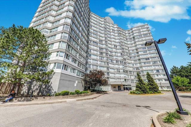 1012 - 50 Kingsbridge Garden Circ, Condo with 2 bedrooms, 2 bathrooms and 2 parking in Mississauga ON | Image 12