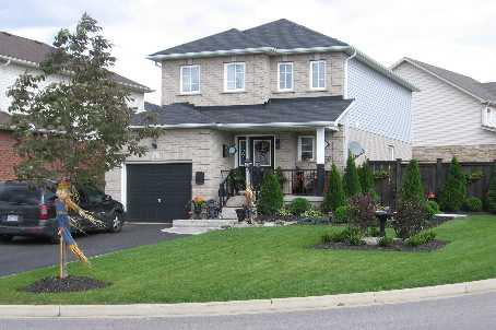 9 Daley Ave, House detached with 3 bedrooms, 3 bathrooms and 6 parking in Clarington ON | Image 1