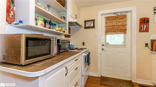 57 Johnson St Street, House detached with 3 bedrooms, 1 bathrooms and 3 parking in Barrie ON | Image 32