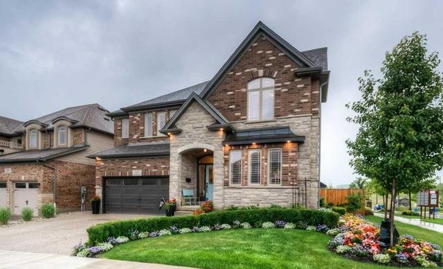 735 Sundew Dr, House detached with 4 bedrooms, 5 bathrooms and 3 parking in Waterloo ON | Image 1