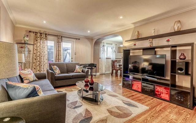 134 Town House Cres, Townhouse with 3 bedrooms, 2 bathrooms and 2 parking in Brampton ON | Image 25