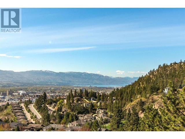 20 - 880 Christina Place, House attached with 4 bedrooms, 4 bathrooms and 4 parking in Kelowna BC | Image 42