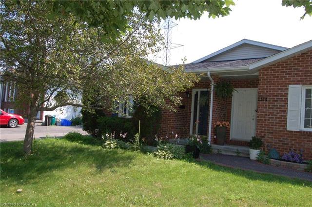 1316 Birchwood Drive, House semidetached with 3 bedrooms, 1 bathrooms and null parking in Kingston ON | Image 5