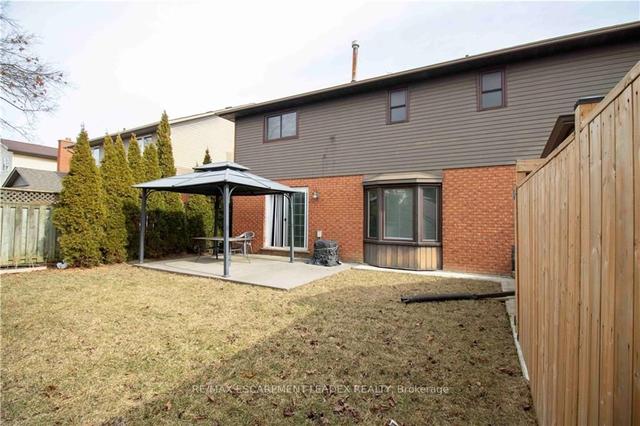 111 Pinewarbler Dr, House detached with 4 bedrooms, 4 bathrooms and 4 parking in Hamilton ON | Image 31