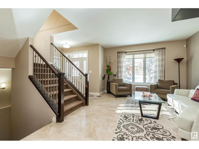 9417 101 St Nw, House detached with 4 bedrooms, 3 bathrooms and null parking in Edmonton AB | Image 7