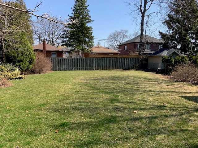 9 Burnelm Dr, House detached with 3 bedrooms, 2 bathrooms and 6 parking in Toronto ON | Image 33