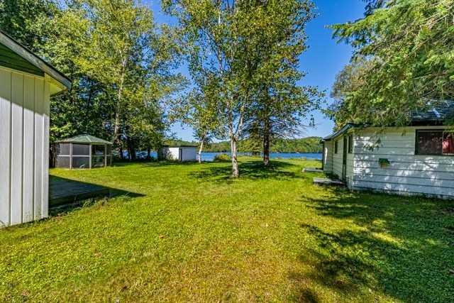 1265 Kashagawigamog Rd S, House detached with 3 bedrooms, 2 bathrooms and 8 parking in Minden Hills ON | Image 4