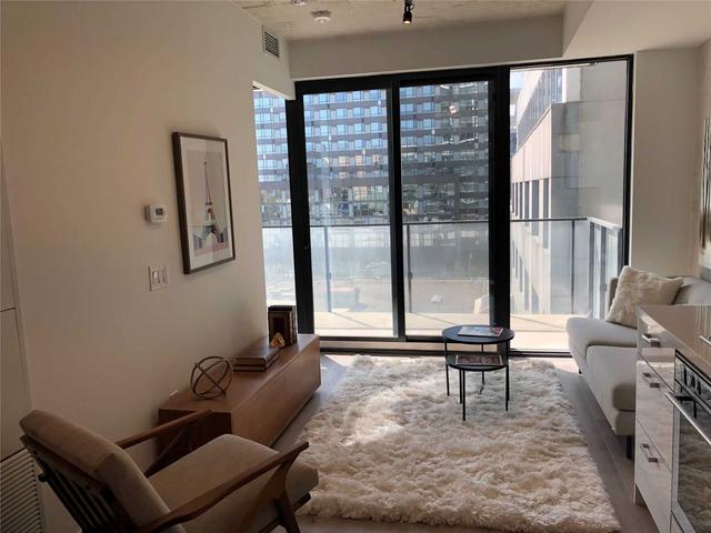 608 - 55 Ontario St, Condo with 1 bedrooms, 1 bathrooms and 0 parking in Toronto ON | Image 2