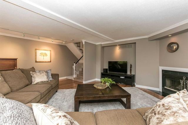 5 - 1100 Queens Ave, Townhouse with 3 bedrooms, 3 bathrooms and 2 parking in Oakville ON | Image 15
