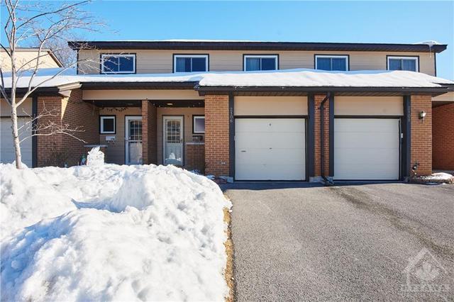 2106 Orient Park Drive, Townhouse with 4 bedrooms, 2 bathrooms and 2 parking in Ottawa ON | Image 1