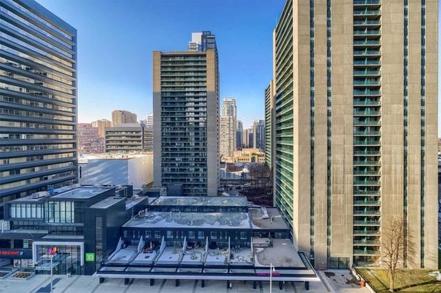 1408 - 33 Sheppard Ave E, Condo with 2 bedrooms, 2 bathrooms and 1 parking in Toronto ON | Image 28