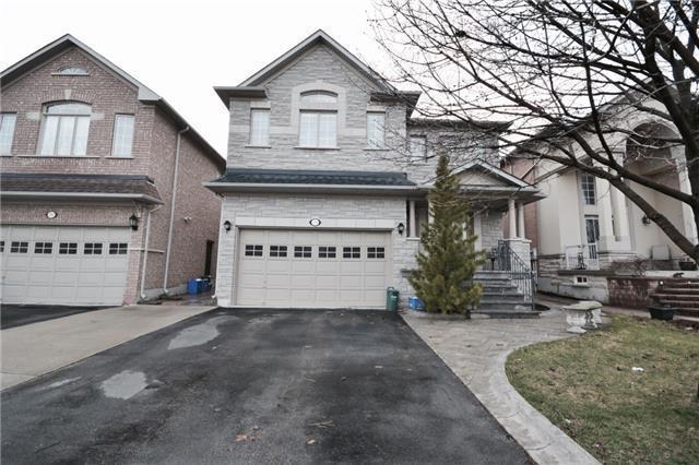 294 Thornhill Woods Dr, House detached with 4 bedrooms, 5 bathrooms and 4 parking in Vaughan ON | Image 1