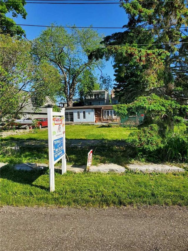 1248 Waterpoint St, House detached with 3 bedrooms, 1 bathrooms and 3 parking in Pickering ON | Image 7