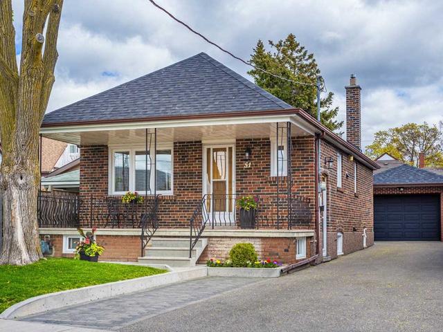 51 Bertram St, House detached with 2 bedrooms, 2 bathrooms and 5 parking in Toronto ON | Image 12