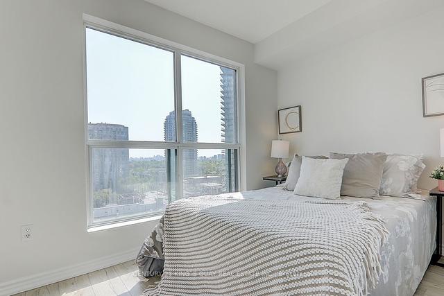 1515 - 7 Lorraine Dr, Condo with 2 bedrooms, 2 bathrooms and 1 parking in Toronto ON | Image 22