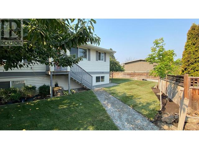 2 - 1343 Highland Drive S, House detached with 5 bedrooms, 2 bathrooms and 4 parking in Kelowna BC | Image 2