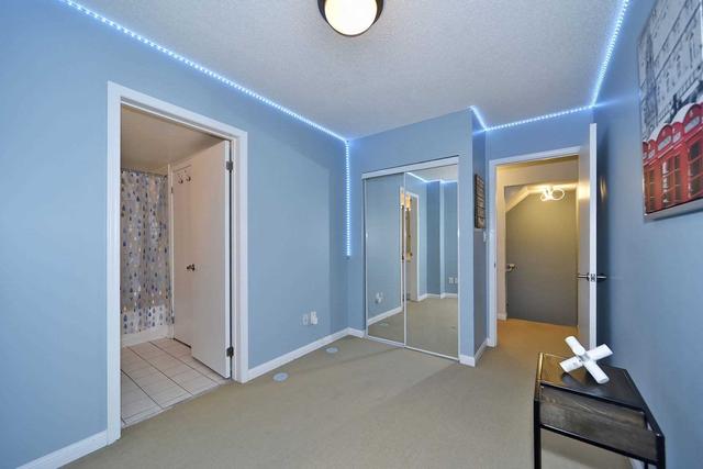 1212 - 5 Everson Dr, Townhouse with 2 bedrooms, 2 bathrooms and 2 parking in Toronto ON | Image 21