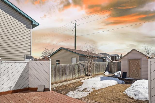 101 Martin Crossing Crescent Ne, House detached with 3 bedrooms, 2 bathrooms and 2 parking in Calgary AB | Image 5