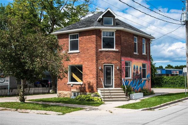 198 12th St E, House detached with 2 bedrooms, 1 bathrooms and 6 parking in Owen Sound ON | Image 15