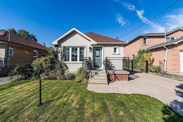 162 Hallmark Ave, House detached with 1 bedrooms, 2 bathrooms and 8 parking in Toronto ON | Image 12