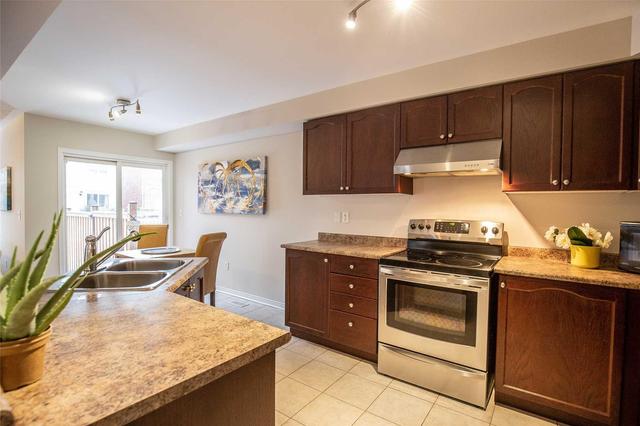 4830 Verdi St, House semidetached with 3 bedrooms, 4 bathrooms and 2 parking in Burlington ON | Image 9