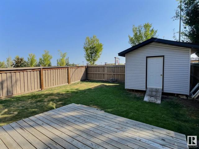 8081 Shaske Dr Nw, House detached with 5 bedrooms, 3 bathrooms and null parking in Edmonton AB | Image 40