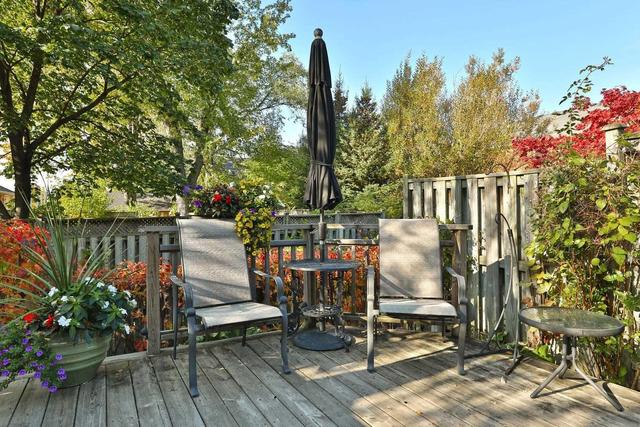 1 - 223 Rebecca St, Townhouse with 2 bedrooms, 3 bathrooms and 1 parking in Oakville ON | Image 18