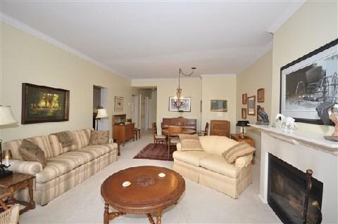 4 - 31 Reddington Dr, Condo with 2 bedrooms, 3 bathrooms and 1 parking in Caledon ON | Image 6