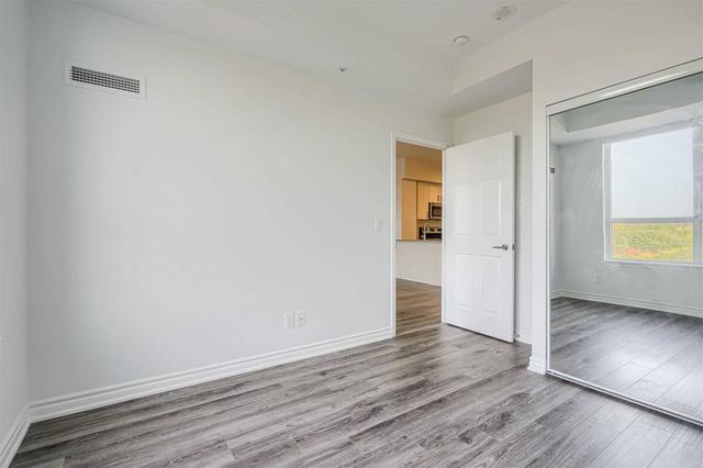 717 - 11611 Yonge St, Condo with 1 bedrooms, 1 bathrooms and 1 parking in Richmond Hill ON | Image 7