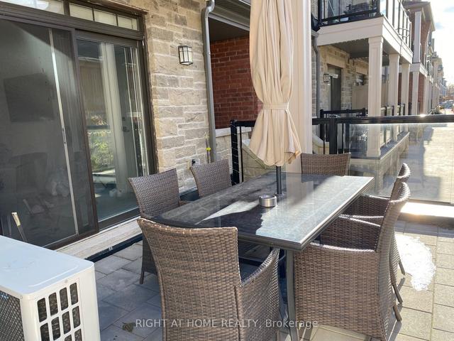 1 - 196 Pine Grove Rd E, Townhouse with 2 bedrooms, 2 bathrooms and 1 parking in Vaughan ON | Image 7