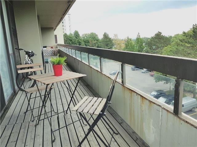 503 - 8111 Yonge St, Condo with 3 bedrooms, 2 bathrooms and 1 parking in Markham ON | Image 9