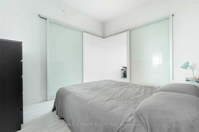 1002 - 39 Sherbourne St, Condo with 1 bedrooms, 1 bathrooms and 0 parking in Toronto ON | Image 8