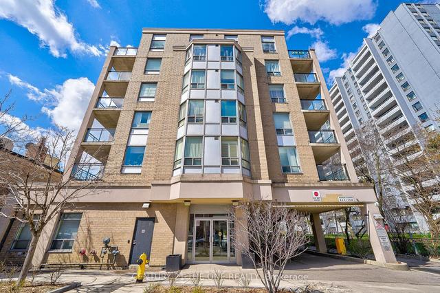 215 - 5940 Yonge St, Condo with 2 bedrooms, 1 bathrooms and 0 parking in Toronto ON | Image 1