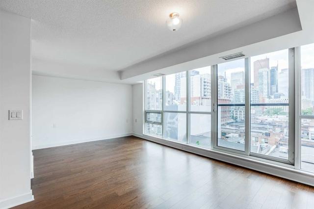 809 - 320 Richmond St E, Condo with 1 bedrooms, 1 bathrooms and 1 parking in Toronto ON | Image 5