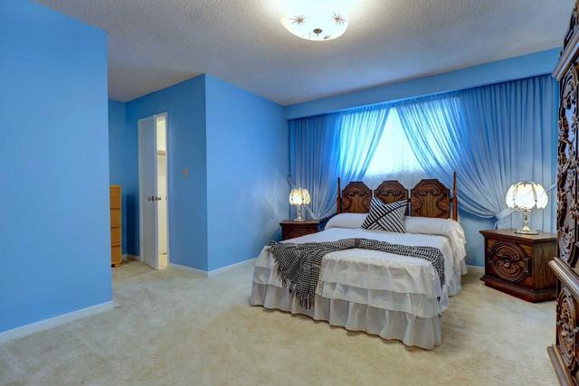 2761 Council Ring Rd, House detached with 3 bedrooms, 3 bathrooms and 6 parking in Mississauga ON | Image 13