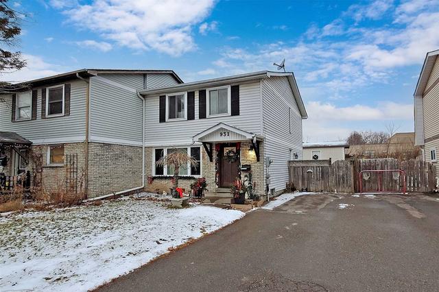 931 Gentry Cres, House semidetached with 3 bedrooms, 2 bathrooms and 3 parking in Oshawa ON | Image 23